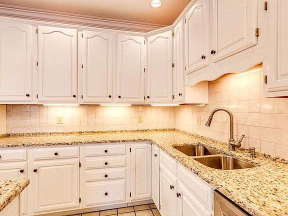 3rd image of 12116 E Ashton Ct