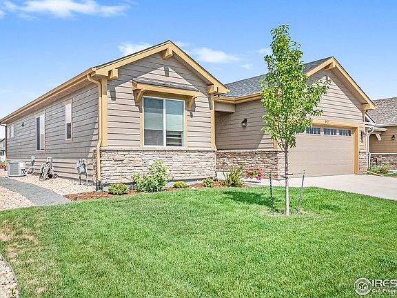 2nd image of 643 Vermilion Peak Dr