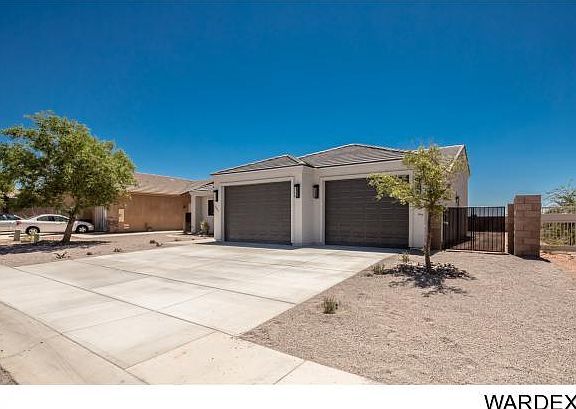2nd image of 2582 Montano Ridge Dr