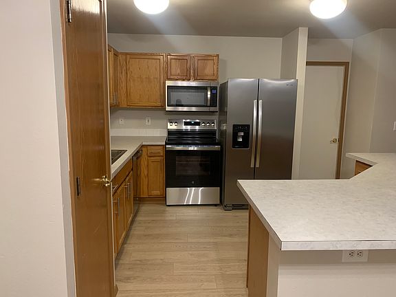 4th image of 6130 71st Avenue Ct W