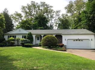17 Tommys Path, Northford, CT 06472