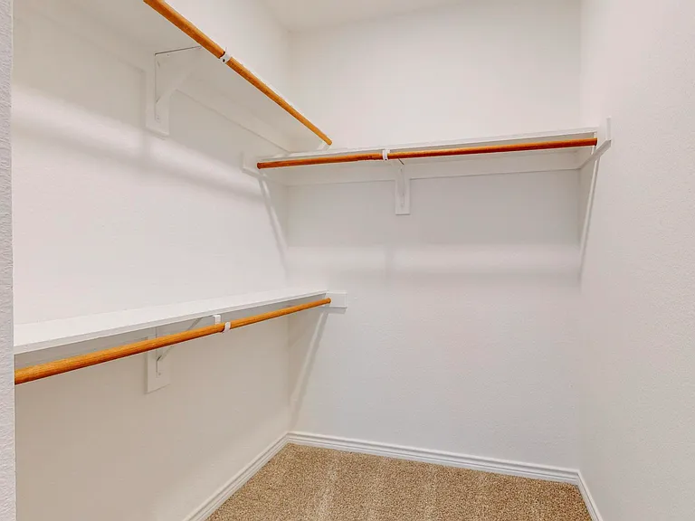 6818 Cortona Ln — Photo 16