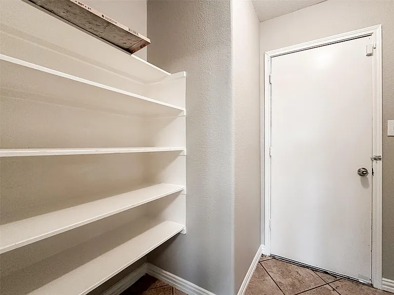 5739 Westminster Village Dr — Photo 24