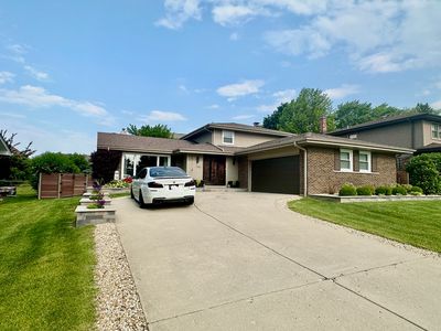 702 Huntington Ln, Schaumburg, IL, 60193