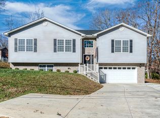 321 Redstone Rd, Bristol, TN 37620