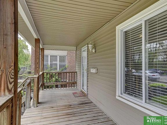 4th image of 135 N 31st Ave