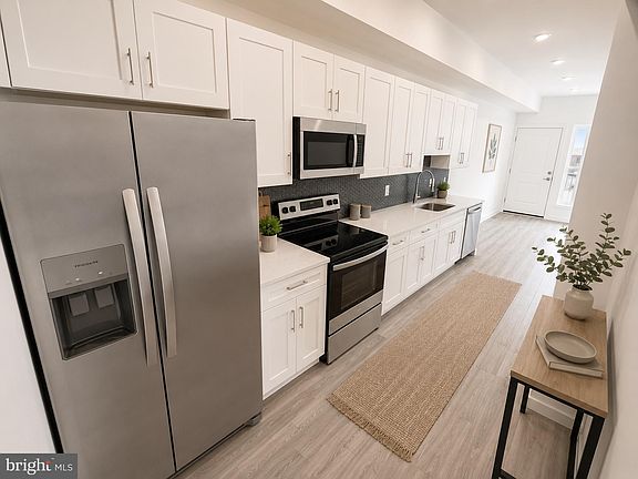 2nd image of 2614 N 7th St #2