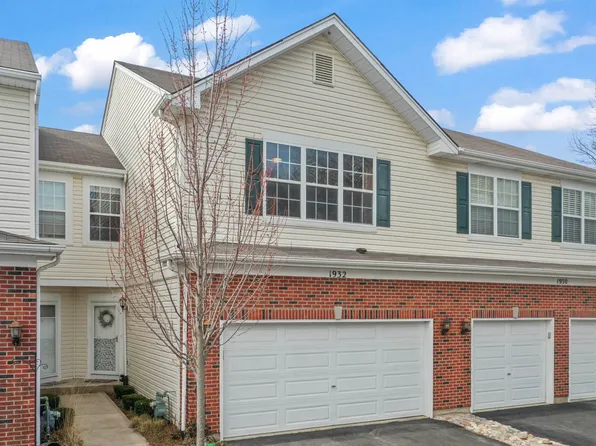 1932 W Cobblestone Rd, Romeoville, IL 60446