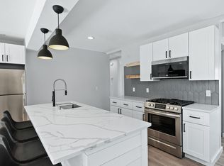 1896 Montreal Ave, Saint Paul, MN 55116