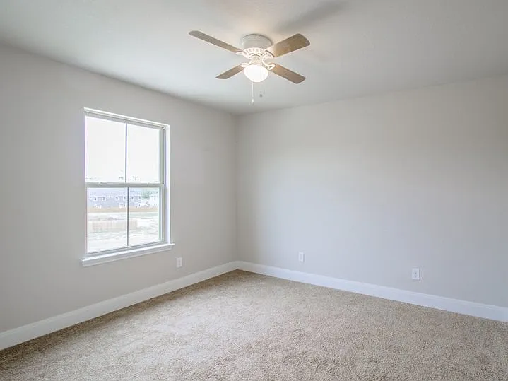 7503 Savannah Brks — Photo 20