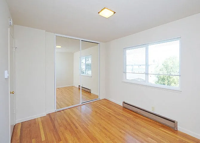 2610 Regent St. — Photo 22