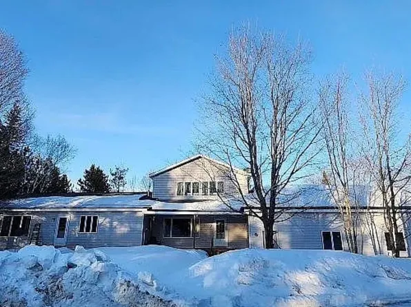 10655 S Salt Point Rd, Eckerman, MI 49728