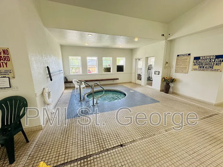 2990 E Riverside Dr #38 — Photo 10