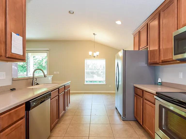 632 Chestwood Chase Dr — Photo 7