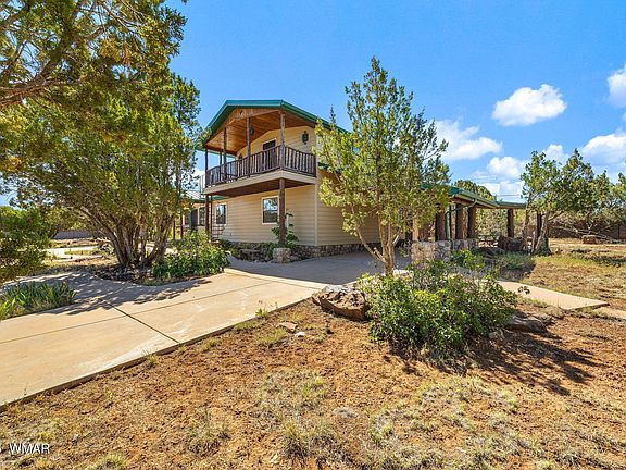 5th image of 8455 Ridge Dr