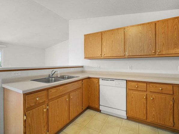 2402 N Peach Ave #241004