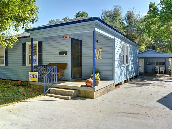 3rd image of 2751 Hillcrest Ave