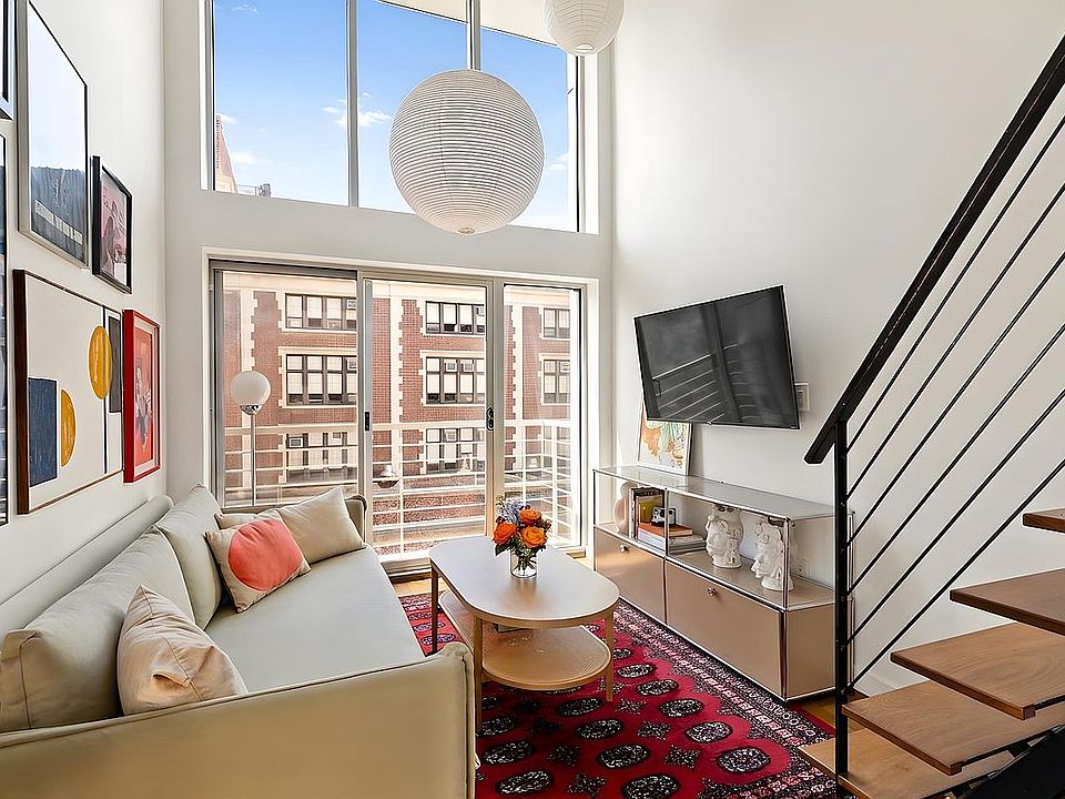1st image of 335 Warren St APT 401