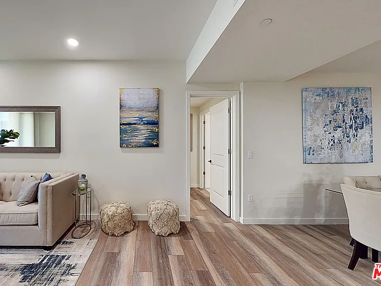 1070 S Bedford St #402 — Photo 5
