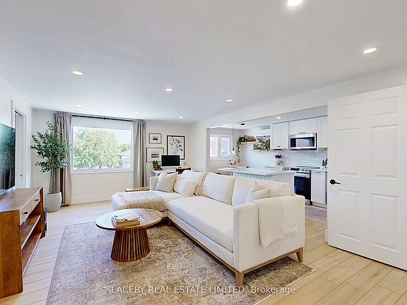 4th image of 23 Queen St