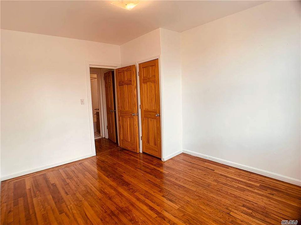 1st image of 2555 33rd St #2