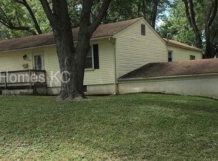 5512 Ralston Ave, Raytown, MO 64133