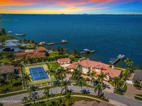 1840 Harbor Point Dr, Merritt Island, FL 32952