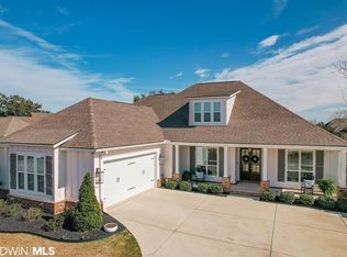 17418 Seldon St, Fairhope, AL 36532