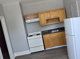 755 Chancellor Ave APT 304, Irvington, NJ 07111