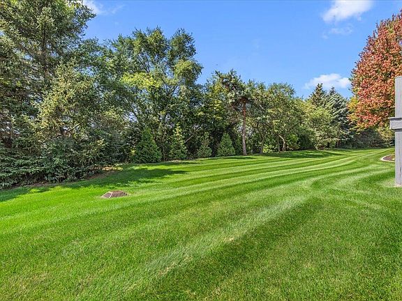 2nd image of 1222 Hidden Fields DRIVE