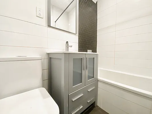 Rented by Vector New York, LLC | media 5