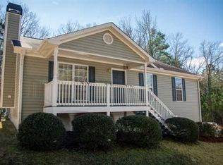 174 Etowah River Rd, Dawsonville, GA 30534