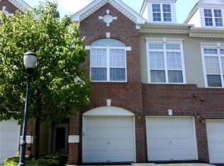 1010 Redspire Dr #1010, Union, NJ 07083