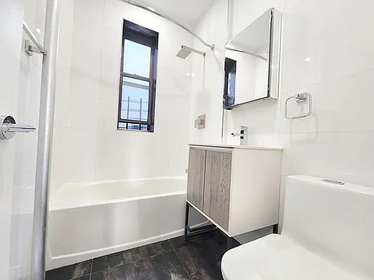 Rented by Bohemia Realty Group | media 15