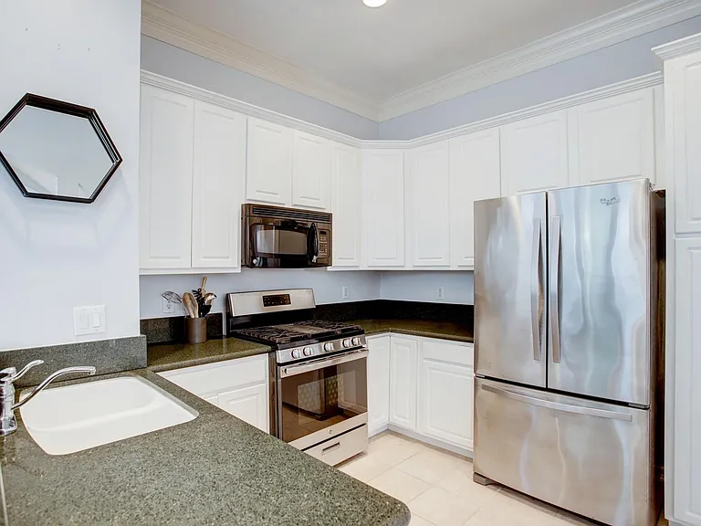 5312 Blossom St — Photo 7
