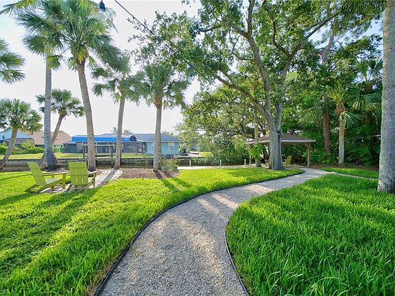 2nd image of 27228 Gasparilla DR