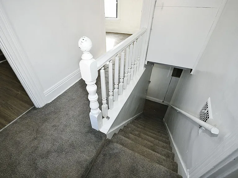 208 Pattison Ave #1 — Photo 17