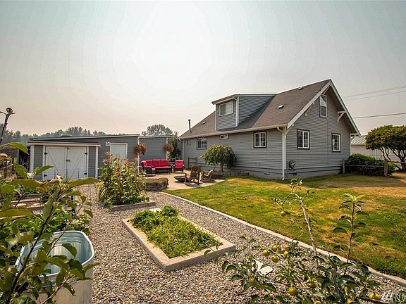 5th image of 6107 124th Avenue Ct E