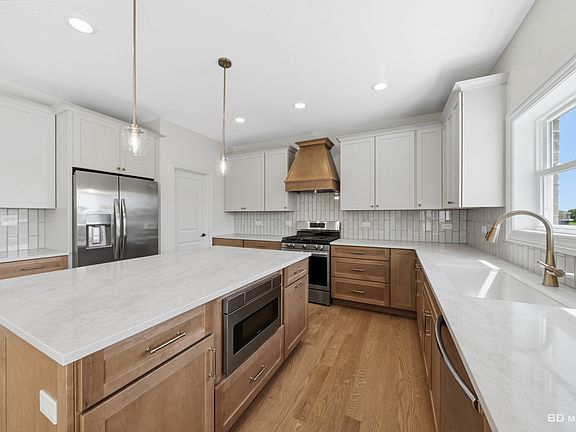 5th image of 14205 W John Ct