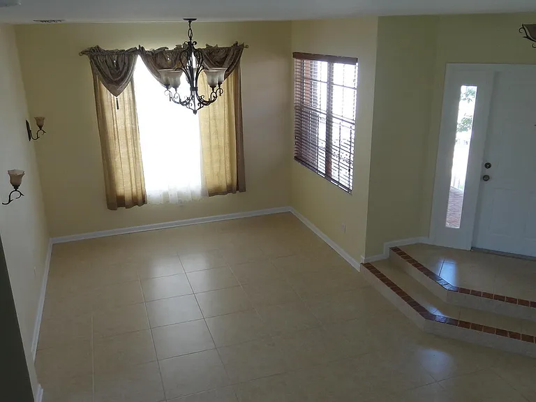 5404 Sunseeker Blvd — Photo 6