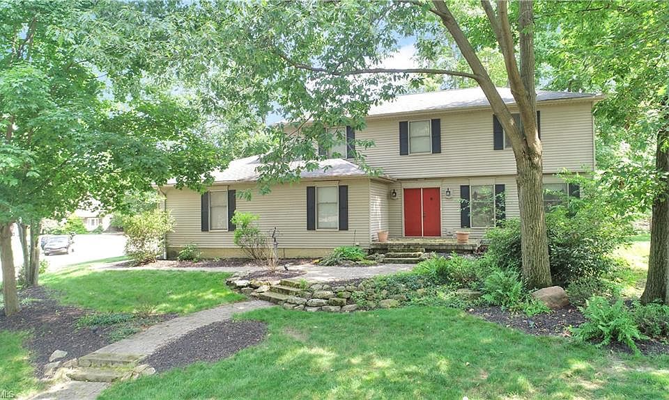 1st image of 20287 Sandalwood Ln