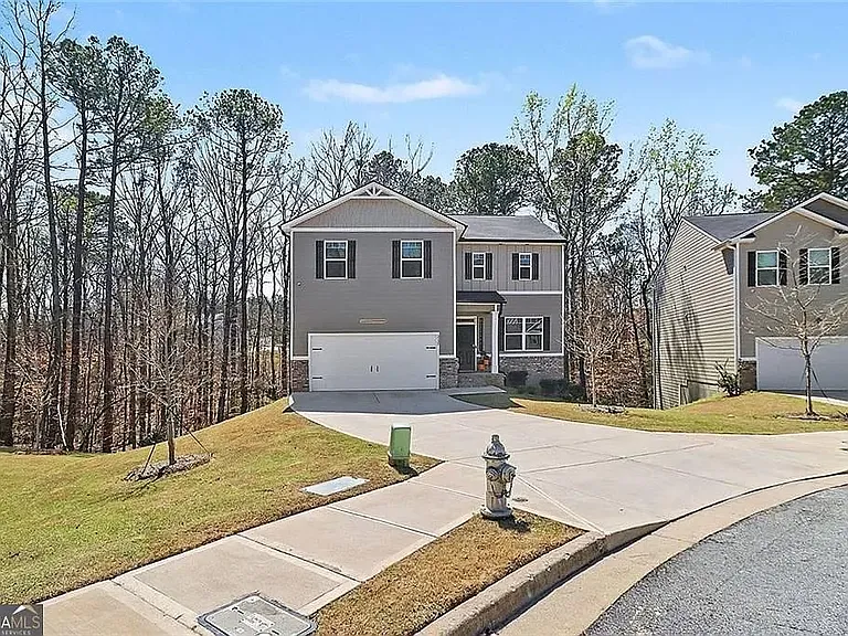 3732 Chevington Ct SE — Photo 4