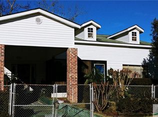 1001 Carver St, Savannah, GA 31415