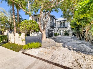 736 NE 17th Way, Fort Lauderdale, FL 33304
