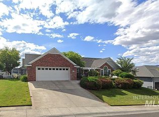 176 Marine View Dr, Lewiston, ID 83501
