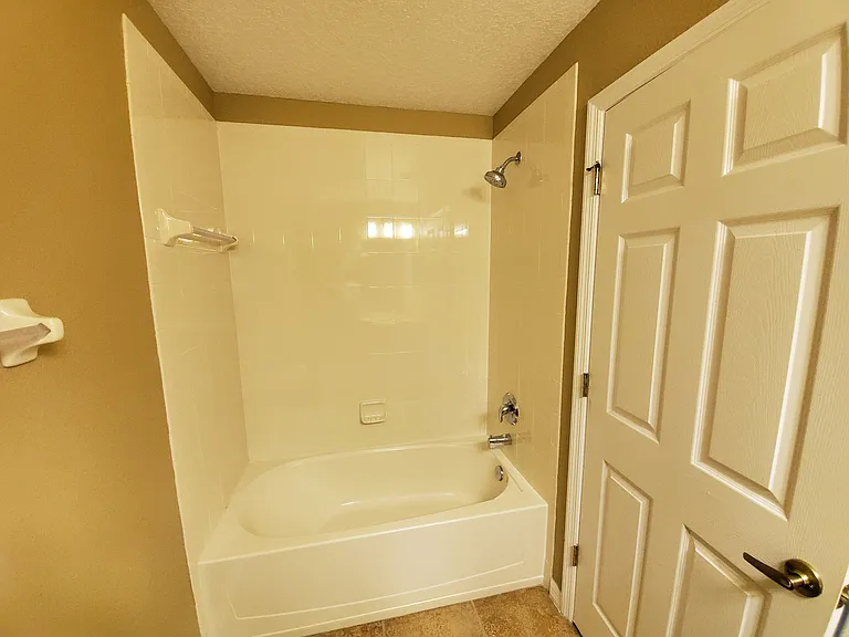 4838 Luge Ln — Photo 9