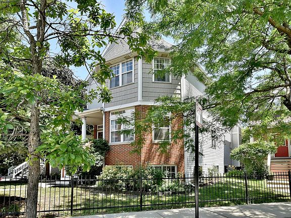 2nd image of 3855 N Kenton Ave