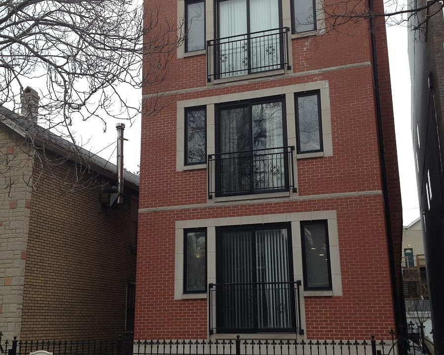 1st image of 1063 N Paulina St #2