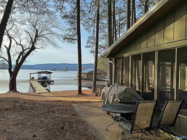 968 Evans Rd, Langston, AL 35755