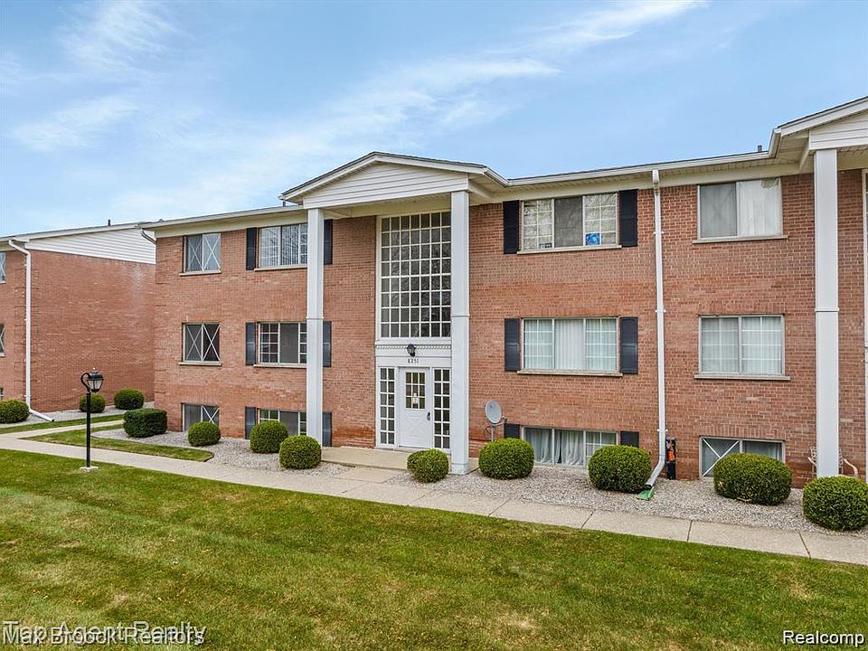 1st image of 8251 Denwood Dr #G1
